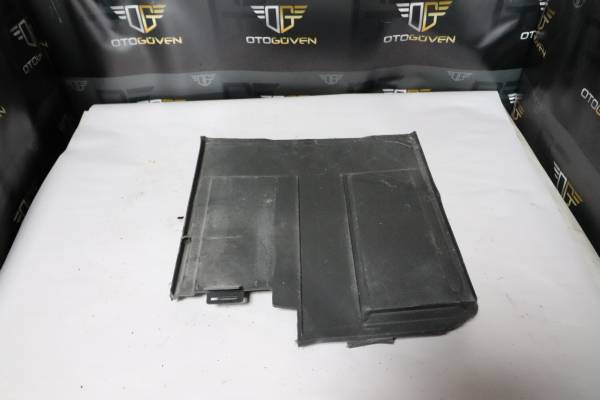 FORD CUSTOM 310 S 155 PS ÇIKMA PARÇA  ÜST AKÜ KORUMA KAPAĞI